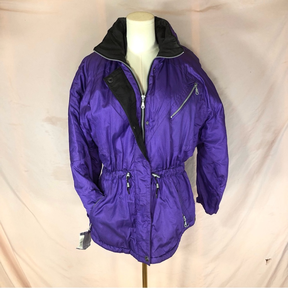 Vintage 90’s Purple Women's Winter Ski Jacket with Pockets Size Medium